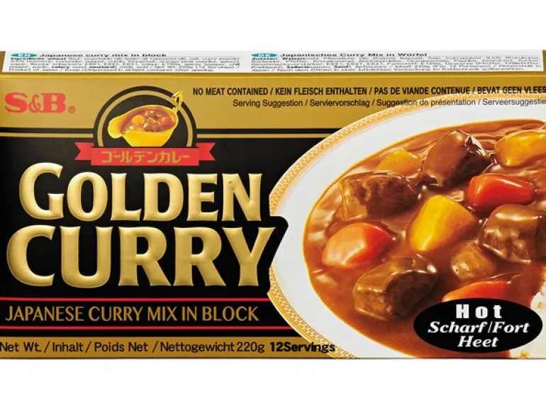 Golden Curry Hot 220g S&B